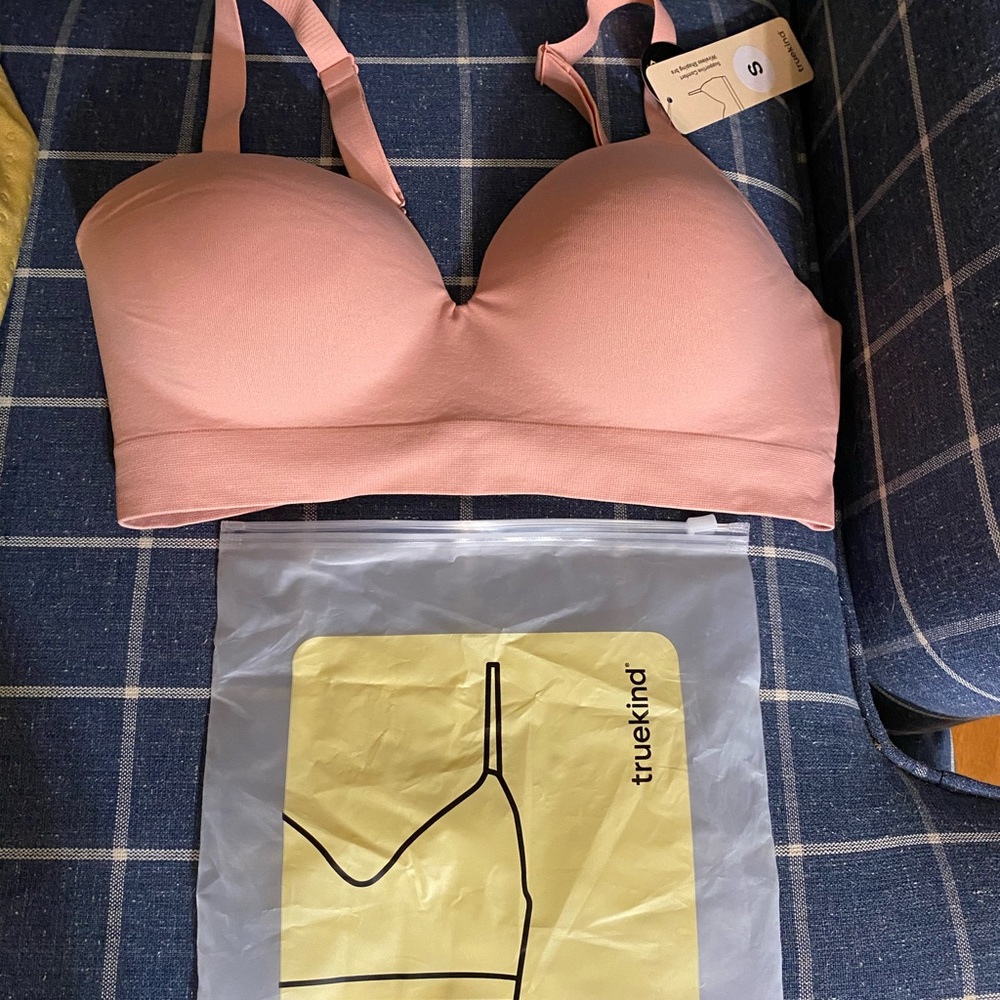 Brand new! Shapermint supportive comfort wireless shaping bra